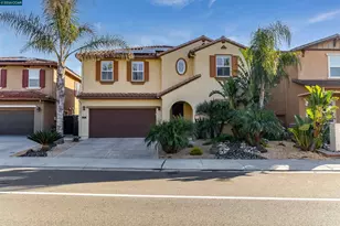 515 Cherry St, Dixon, CA 95620 - Photo 2