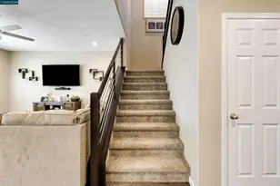 515 Cherry St, Dixon, CA 95620 - Photo 28