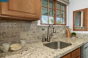 3128 Esperanza Dr, Concord, CA 94519 - Photo 12