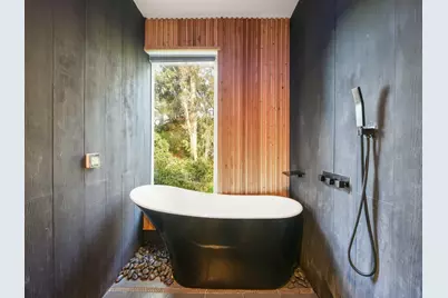 6208 Oakdale Ave, Oakland, CA 94605 - Photo 38