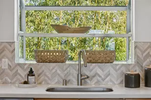 298 Stantonville Dr, Oakland, CA 94619 - Photo 24