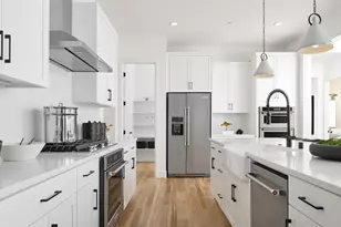 18632 Back Bay Dr, Lathrop, CA 95330 - Photo 1