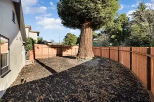 2151 Santa Rita St, Oakland, CA 94601 - Photo 34