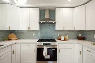 2151 Santa Rita St, Oakland, CA 94601 - Photo 12