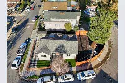 2151 Santa Rita St, Oakland, CA 94601 - Photo 40