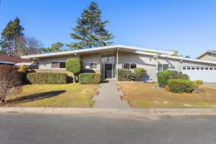 218 Franciscan Dr, Vallejo, CA 94589 - Photo 2