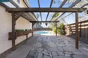 5465 Preston Ct, Concord, CA 94521 - Photo 32