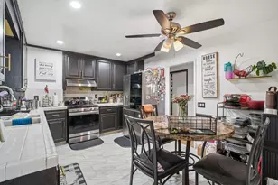 127 Hampton Rd, Hayward, CA 94541 - Photo 8