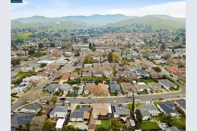 42 Hillcrest Ave, Pittsburg, CA 94565 - Photo 8