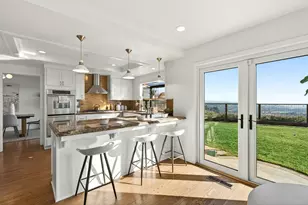 4308 Viewcrest Ct, Oakland, CA 94619 - Photo 16