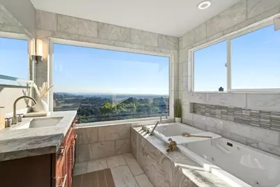 4308 View Crest Ct, Oakland, CA 94619 - Photo 6