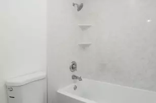 8 Admiral Dr, Emeryville, CA 94608 - Photo 18