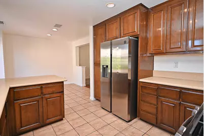 215 Santa Barbara St, San Pablo, CA 94806 - Photo 20