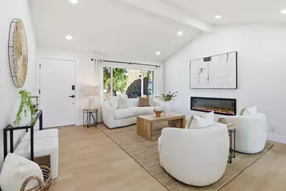 2272 Shadowtree, San Jose, CA 95131 - Photo 6