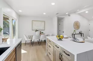 2272 Shadowtree, San Jose, CA 95131 - Photo 14