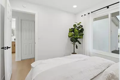 2272 Shadowtree, San Jose, CA 95131 - Photo 18