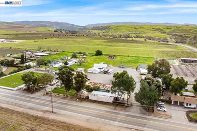 5143 Tesla Rd, Livermore, CA 94550 - Photo 2