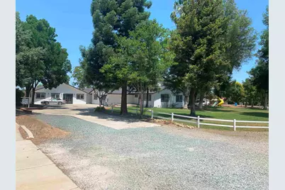 320 Fairview Ave, Brentwood, CA 94513 - Photo 6