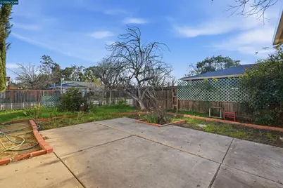 4690 Brookfield Drive, Sacramento, CA 95823 - Photo 24