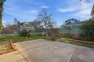 4690 Brookfield Dr, Sacramento, CA 95823 - Photo 24