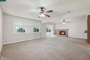 4690 Brookfield Dr, Sacramento, CA 95823 - Photo 18