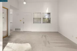 833 Camelback Pl, Pleasant Hill, CA 94523 - Photo 4