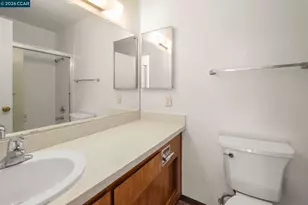 833 Camelback Pl, Pleasant Hill, CA 94523 - Photo 14