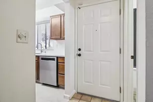 302 Ash Ln, El Sobrante, CA 94803 - Photo 4