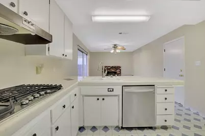 1405 Tulip Dr, Antioch, CA 94509 - Photo 12