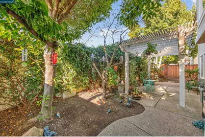 5764 Idlewood St, Dublin, CA 94568 - Photo 26