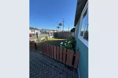 274 Tunis Rd, Oakland, CA 94603 - Photo 6