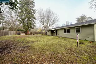 1051 Buchan Dr, Lafayette, CA 94549 - Photo 22