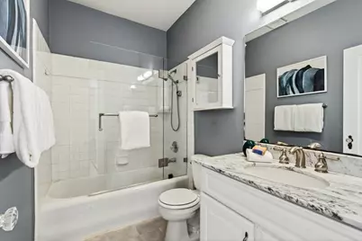 1730 Broderick St #2, San Francisco, CA 94115 - Photo 28