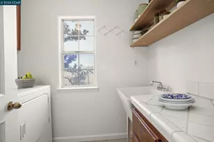 367 Hemleb Ct, Pinole, CA 94564 - Photo 22