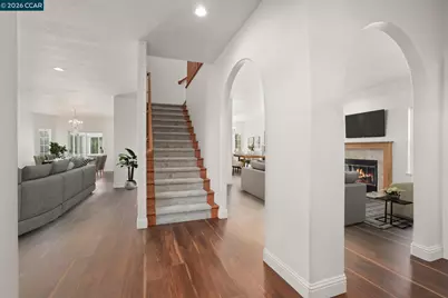 367 Hemleb Ct, Pinole, CA 94564 - Photo 6