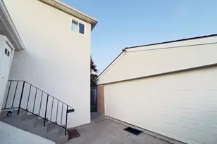 618 38th St, Richmond, CA 94805 - Photo 16