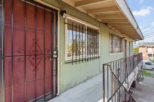 128 Catron Dr, Oakland, CA 94603 - Photo 4