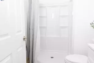 592 Willow Ave, Hayward, CA 94541 - Photo 22