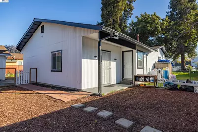 592 Willow Ave, Hayward, CA 94541 - Photo 32