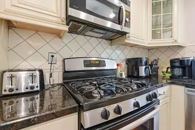 4135 Boulder Creek Cir, Stockton, CA 95219 - Photo 8