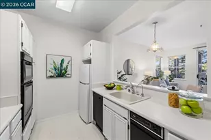 1860 Tice Creek Dr, Walnut Creek, CA 94595 - Photo 10