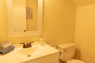 595 Blossom Way, Hayward, CA 94541 - Photo 16