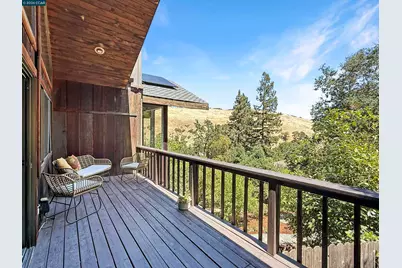 130 Hillcroft Way, Walnut Creek, CA 94597 - Photo 22