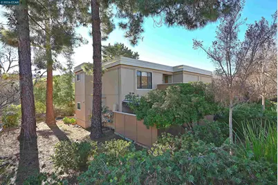 1857 Golden Rain Rd #1, Walnut Creek, CA 94595 - Photo 2