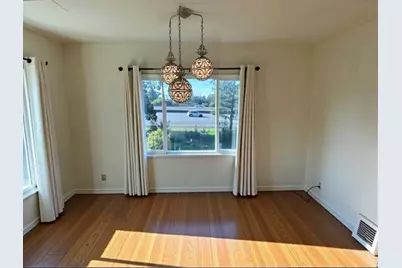 4101 Mountain View Ave, Oakland, CA 94605 - Photo 16