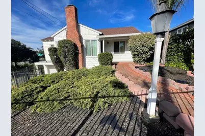 4101 Mountain View Ave, Oakland, CA 94605 - Photo 2