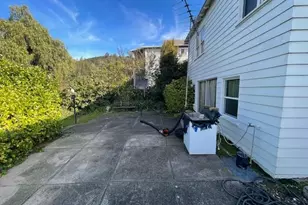 4101 Mountain View Ave, Oakland, CA 94605 - Photo 40