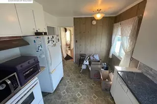 4101 Mountain View Ave, Oakland, CA 94605 - Photo 16