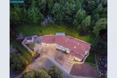 166 Midship Dr, Hercules, CA 94547 - Photo 2