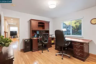 166 Midship Dr, Hercules, CA 94547 - Photo 22